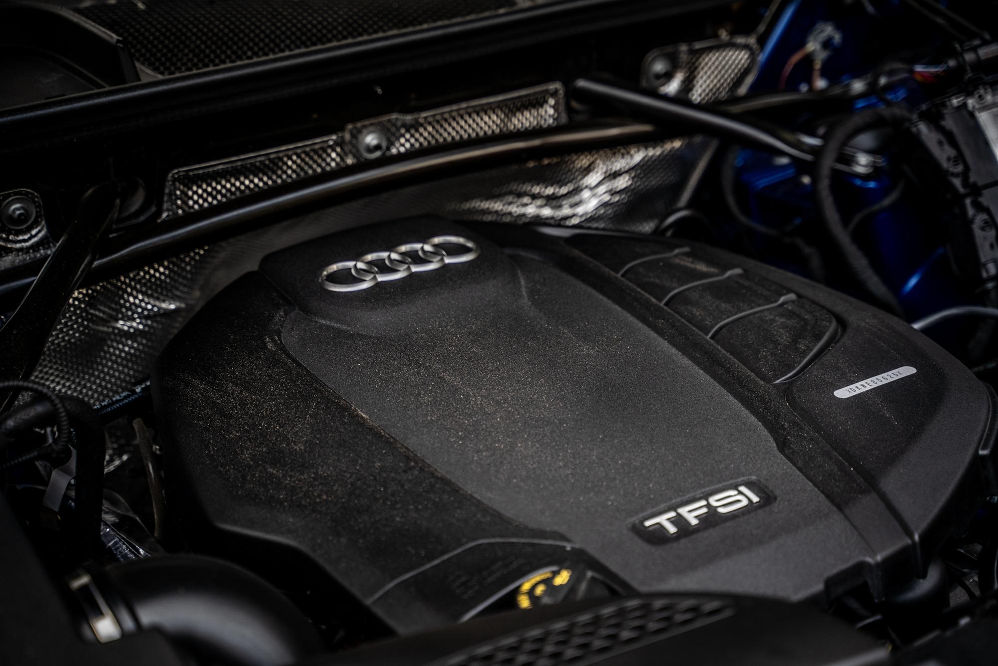 2020款奥迪q5lquattro山地测评,新款奥迪q5l场地试驾