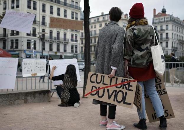 9岁袭胸13岁“性侵”，妈妈的不忍心分床，最终让孩子结出恶果