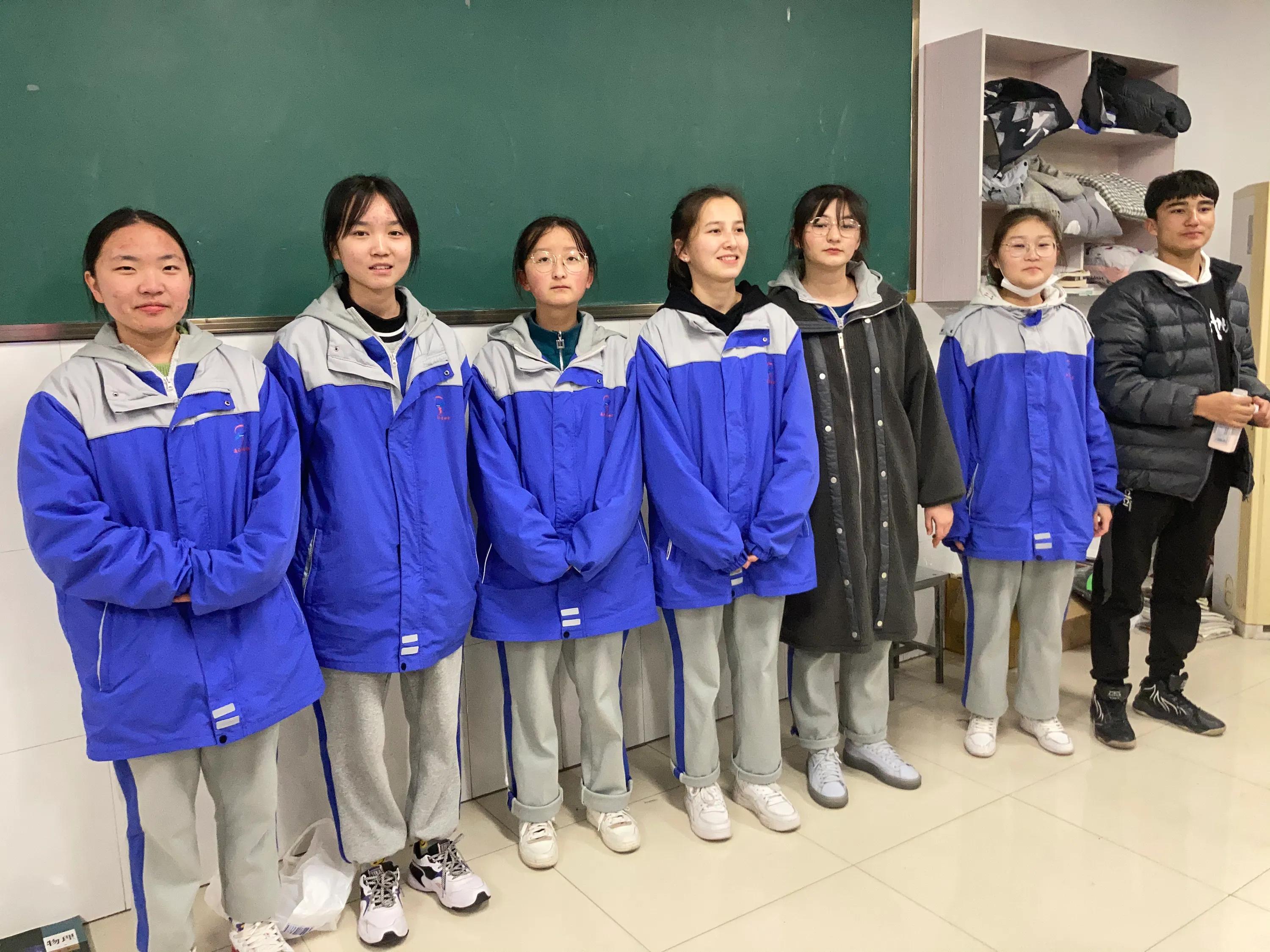 No.166（01-31）跑操全到状态好 阅读讲解善思考