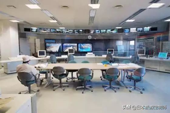 鏃ユ湰涓滀含鍦颁笅鎺掓按瑙嗛,浠や汉闇囨捈鐨勪笢浜叏鏅浘