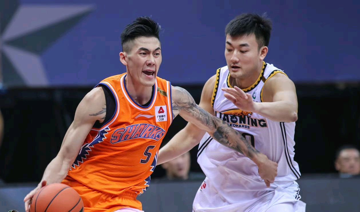 发挥出色赵继伟上半场砍下18分,辽篮输广东总决赛第三场加时杨鸣