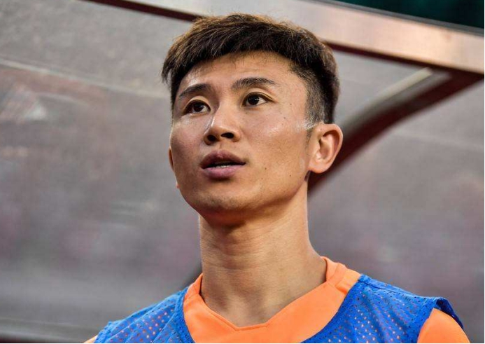 鲁能足球队员周海滨,原山东鲁能球员周海滨现在干啥