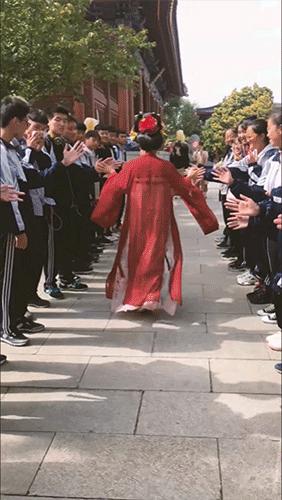 汉服一日游西安攻略,西安大唐不夜城汉服