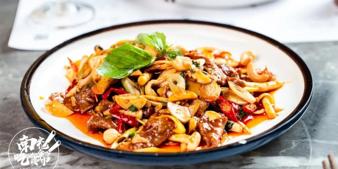 澜越火锅海鲜自助,澜越越南料理乌兰察布店