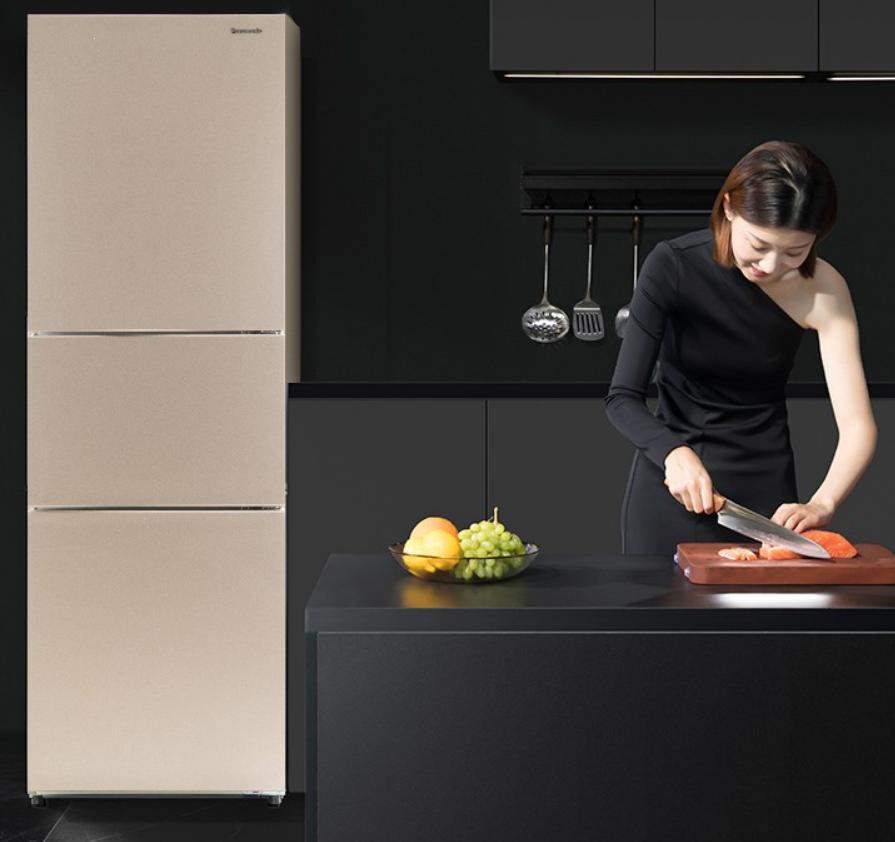 松下270升三门冰箱,松下颜值最高冰箱