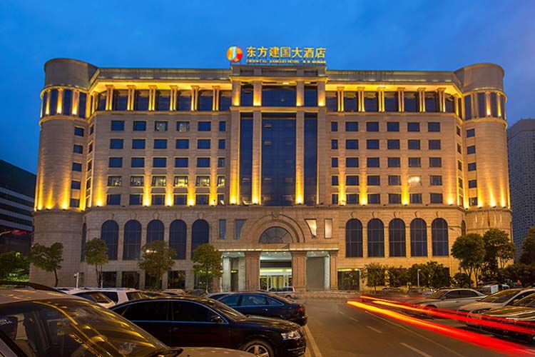 武汉最新顶级酒店入驻,武汉汉口豪华酒店推荐