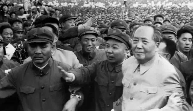 1951年,江西一农妇收到一封毛主席来信:怀仁堂招待会敬请光临