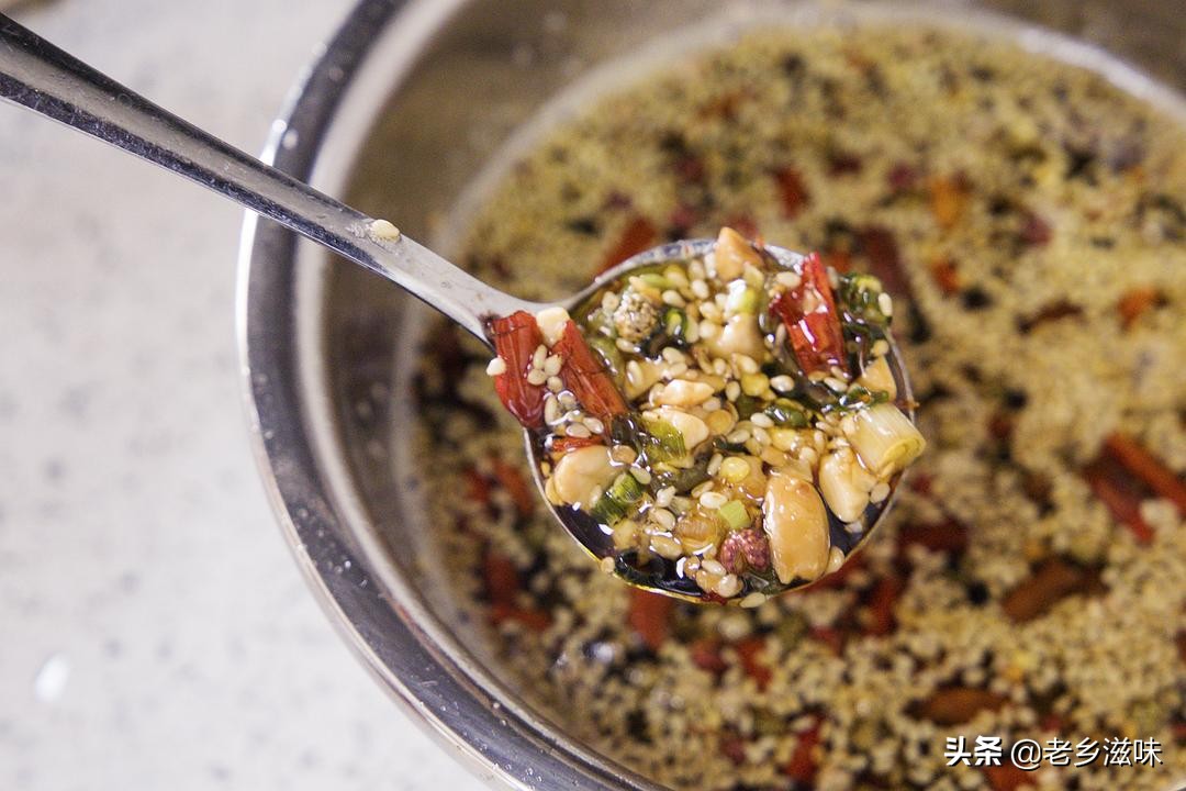 家常凉拌菜酸辣凉粉简单易学,秘制鸡丝凉粉酱汁