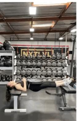 膝盖积水怎么办？不要只静养了，4个动作帮你有效缓解