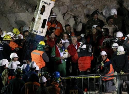 智利矿难救援纪录片,智利矿难被困69天电影