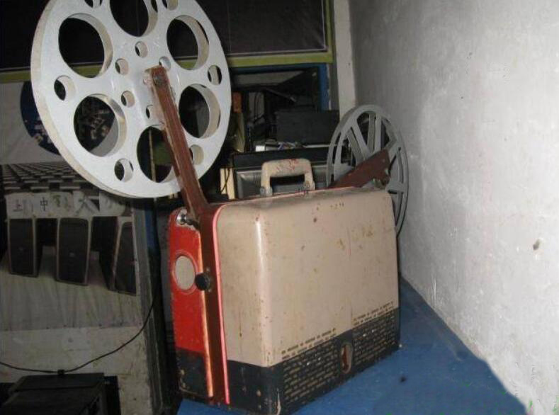 16mm长江胶片电影放映机,南京长江16毫米胶片电影放映机