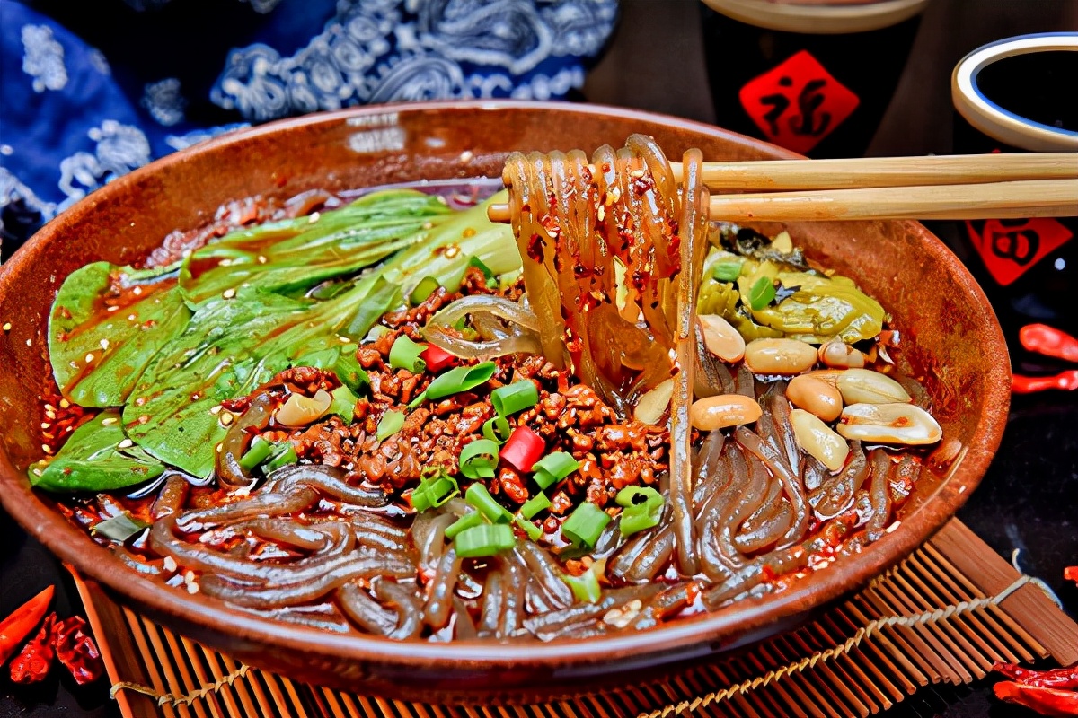 重庆酸辣粉的正宗做法及培训,正宗重庆酸辣粉技术教程配方