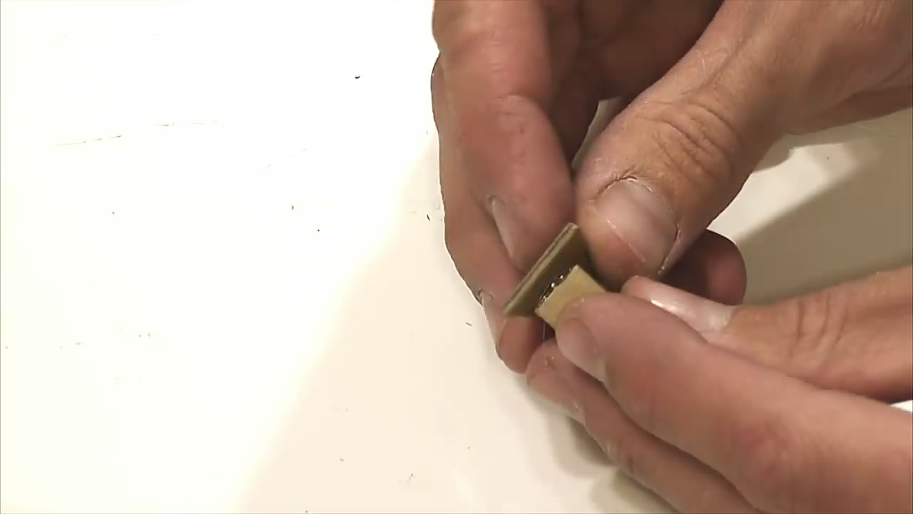 手工制作玩具机器人小视频,纸板机器人手工制作教程