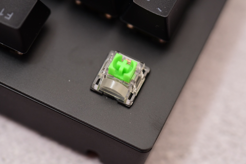 雷蛇黑寡妇v3黄轴键盘测评,雷蛇黑寡妇蜘蛛v3键盘测评