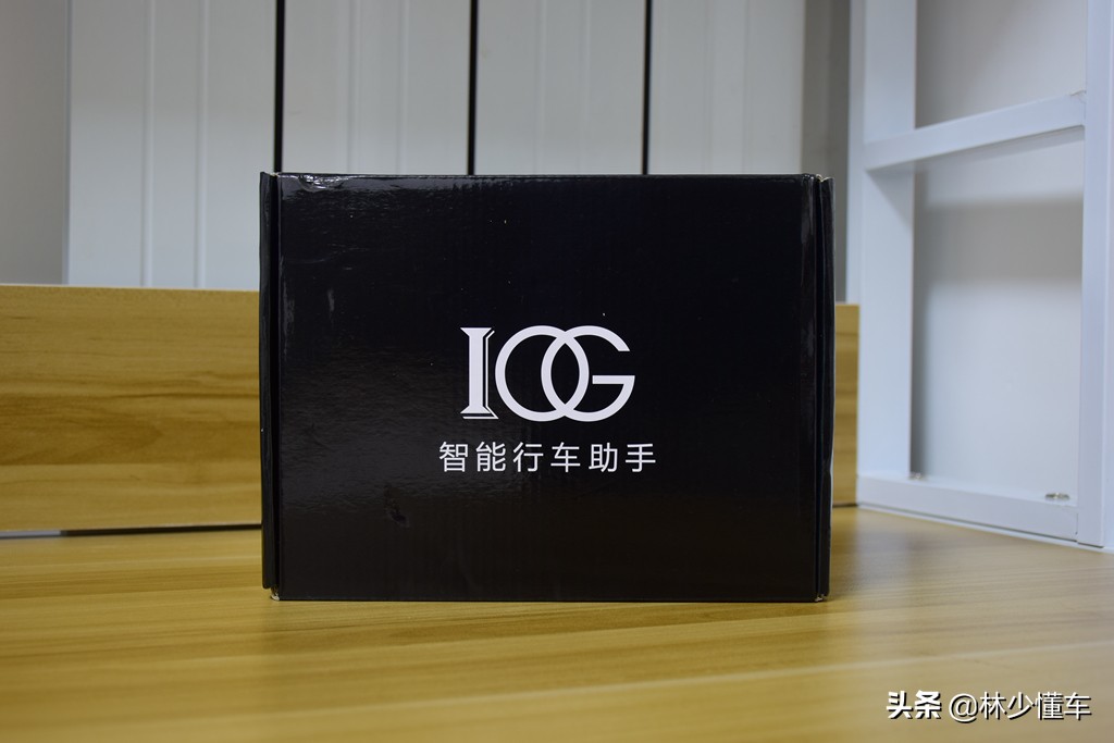 汽车hud抬头显示器,汽车hud抬头显示器好处与坏处