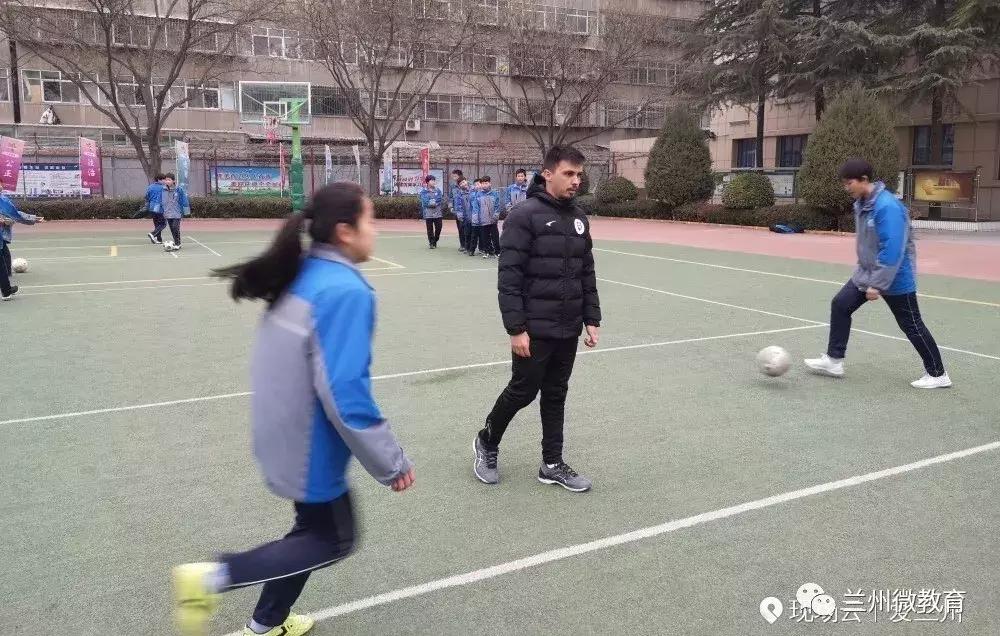 兰州校园足球队,兰州市体校足球队教练是谁