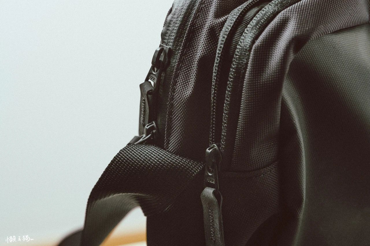 中性风包包大容量推荐,中性风大容量包包