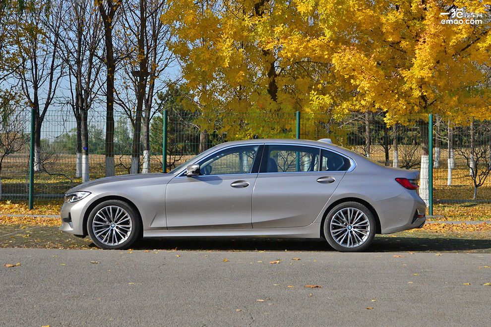 2020宝马325li首发版和现在的区别,宝马325li加装曜夜套件