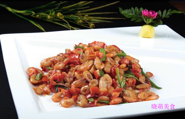 蒜苔炒虾丸和白菜的做法,蘑菇蒜苔炒肉丝虾仁的做法