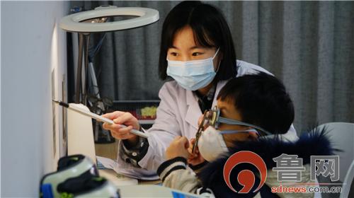 钂欑溂缁樼敾娲诲姩,娼嶅潑鏄庢鼎鐪肩鍖婚櫌鐪肩鍖荤敓