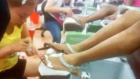 11年前自称“处女”征婚爆红全网，11年后“被死亡”很凄凉