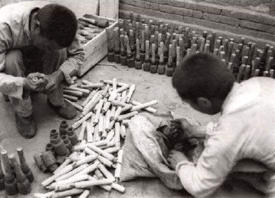 抗日剧中的抗日神器,抗日剧的道具