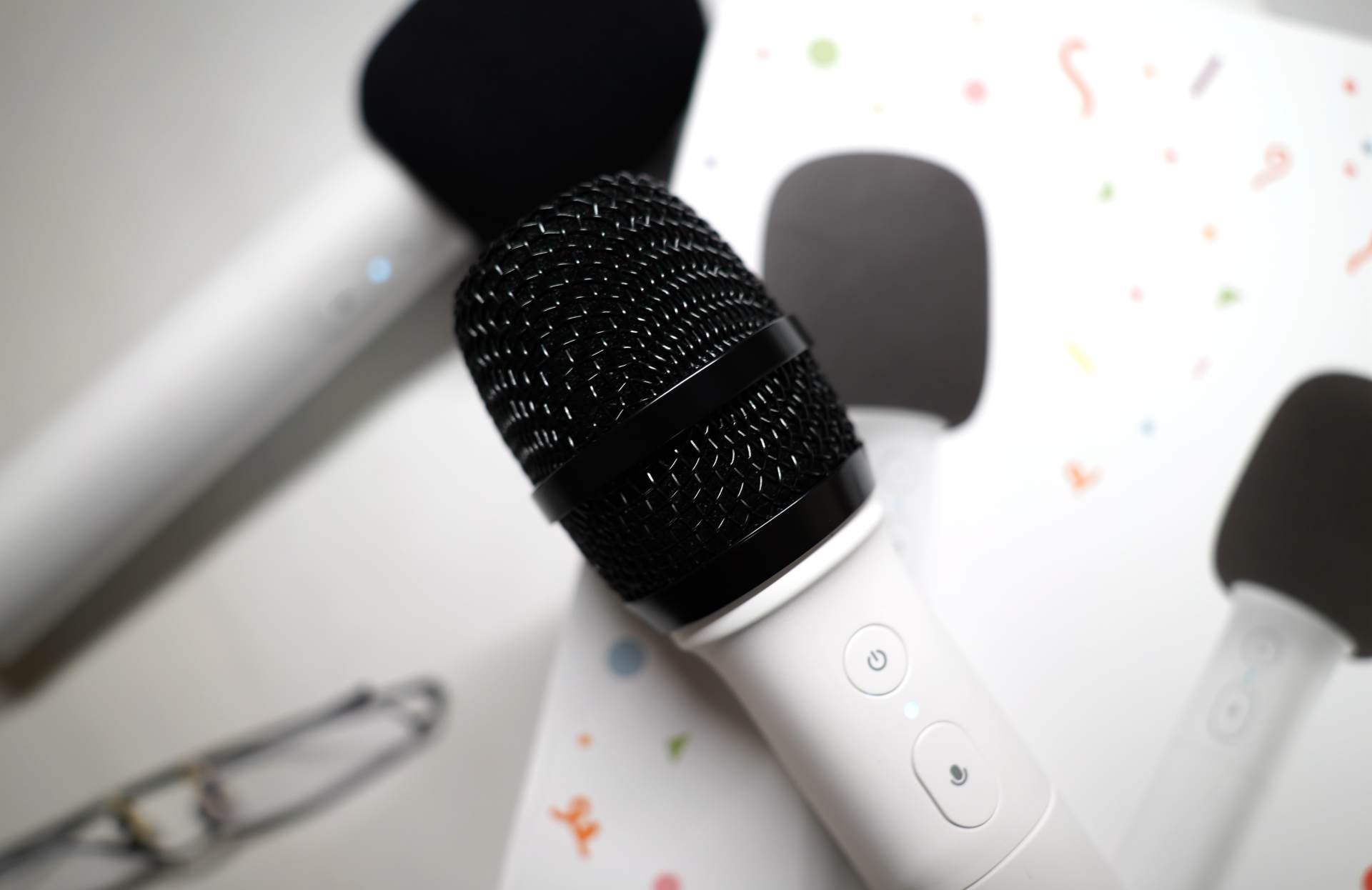 特斯拉雷石ktv麦克风有必要买吗,雷石k歌麦克风小程序