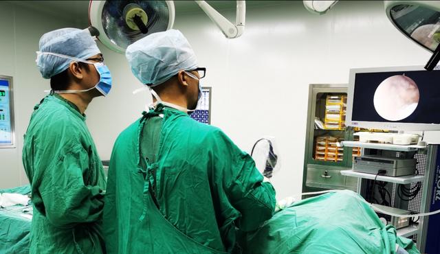 百佳骨科医生集团联合岳惠正骨医院成功开展UBE手术