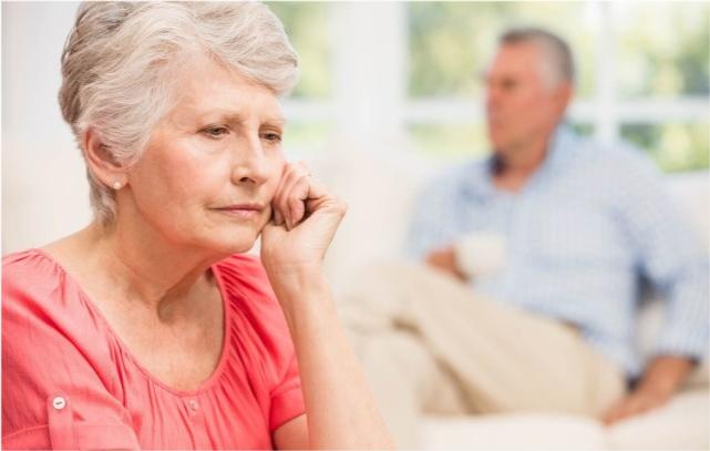 60岁阿姨来“大姨妈”？检查发现尿道肉阜！要手术吗？注意什么