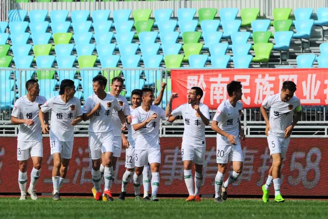 莫塔连场破门耶拉维奇远距离头球贵州恒丰主场2-0梅州客家