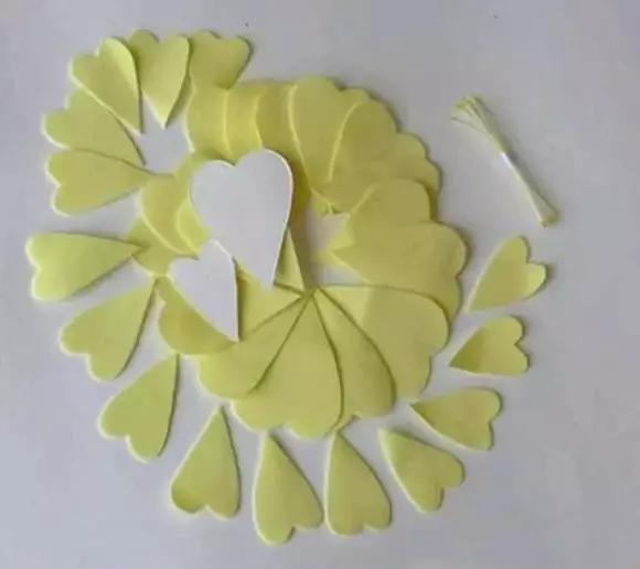 海绵纸手工制作花朵幼儿园,海绵纸创意手工幼儿园动物