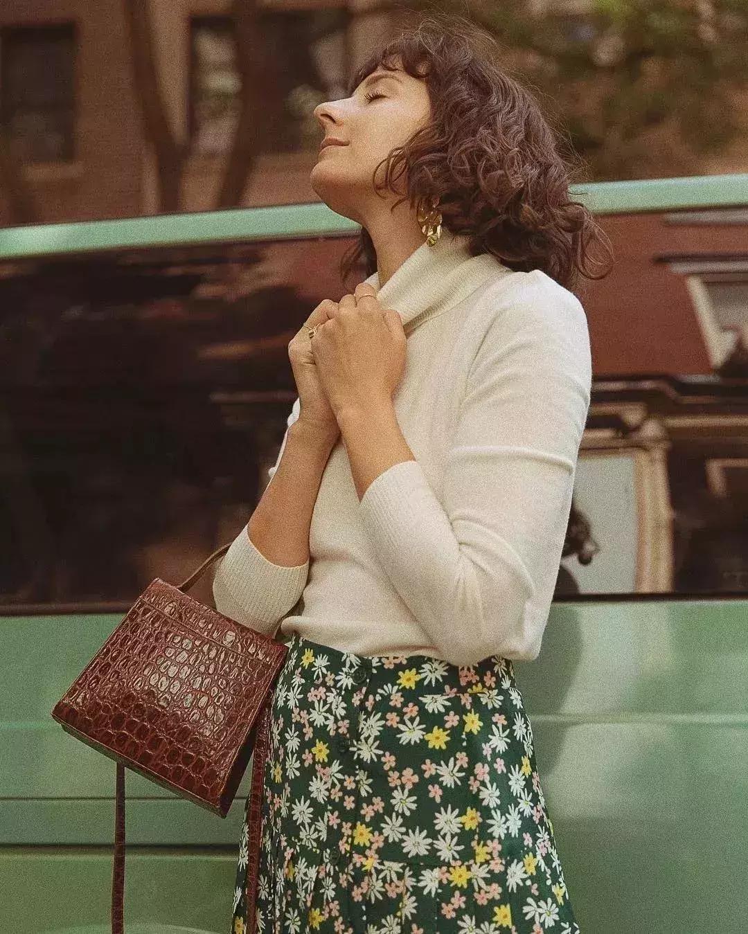 高领衫穿搭,高领打底衫和卫衣搭配