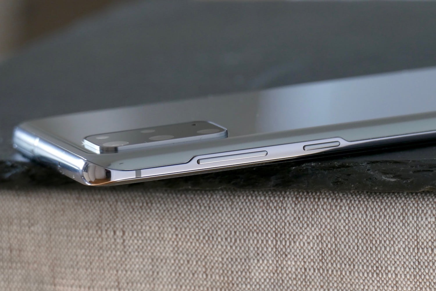 三星galaxys20实拍测评,三星galaxys20ultra5g版评测