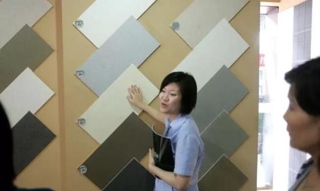 品牌瓷砖怎么买不被坑,大牌瓷砖质量比杂牌好吗