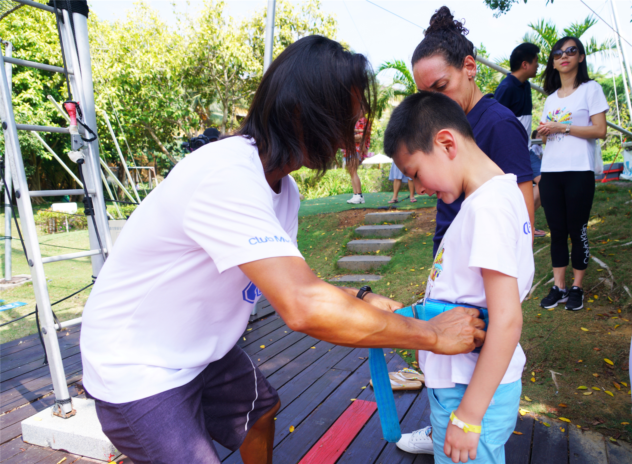 三亚度假酒店亲子游第一名,三亚一价全包亲子酒店