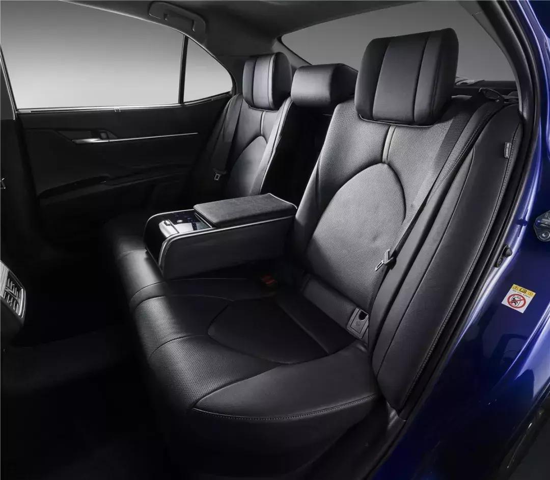 双擎最省油的是哪款,凯美瑞双擎混动省油省心