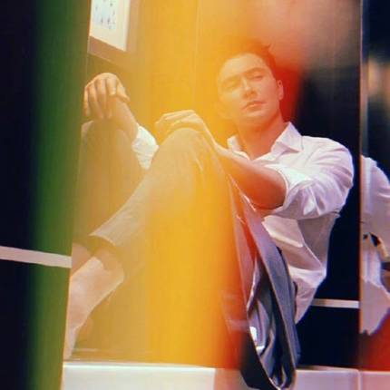 高伟光也太懂了吧，西装裤+脚踝取向*击狙**，这是什么“神仙脚踝”