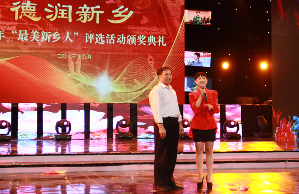 中国乌克兰混血双胞胎最新视频,6年前广东小伙娶乌克兰美女