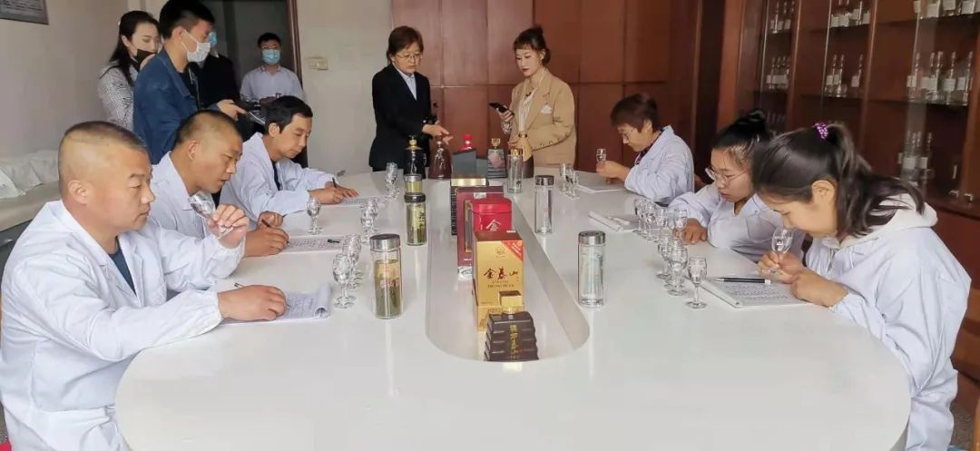 山东稳如泰山酒业有限公司,稳如泰山酒价值