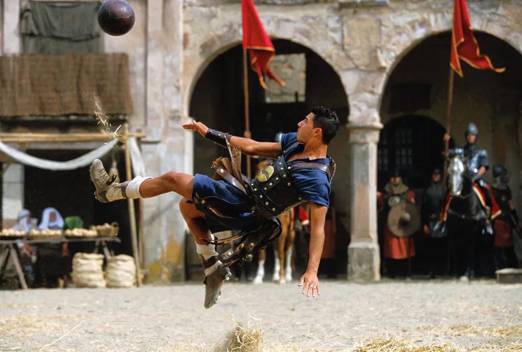 现代足球比赛战术发展趋势,现代足球比赛的构成要素