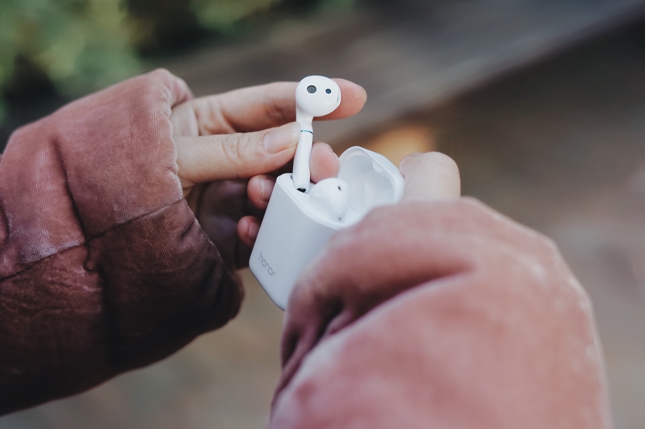 荣耀蓝牙耳机flypodspro评测,荣耀蓝牙耳机flypodspro功能