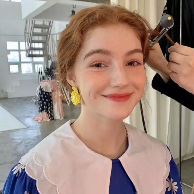 倩碧腮红花瓣腮红,倩碧小雏菊三色腮红