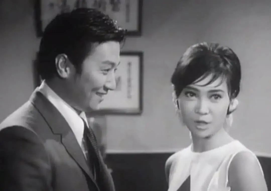 谢贤说洪金宝小胖尔冬升,谢贤年轻尔冬升