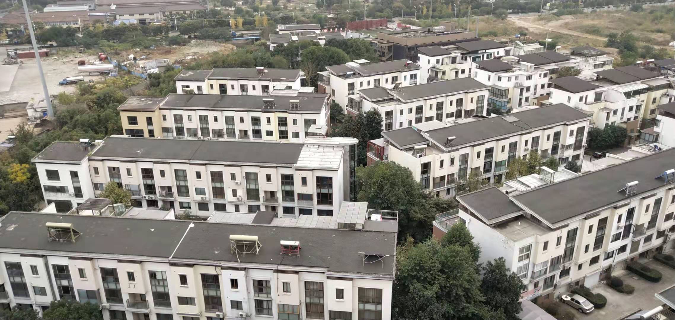 无锡藕塘房子值得买吗,在无锡2w块钱一平买哪个区的房好