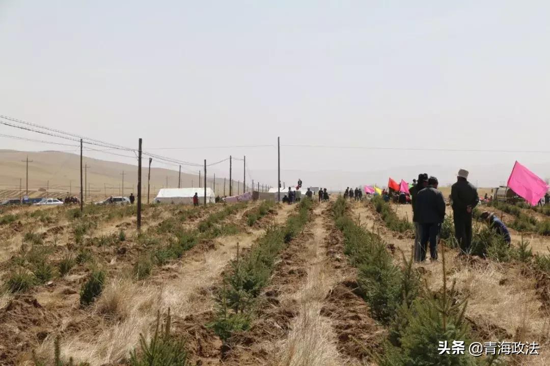 今昔生活对比视频,今昔对比展现脱贫攻坚变化