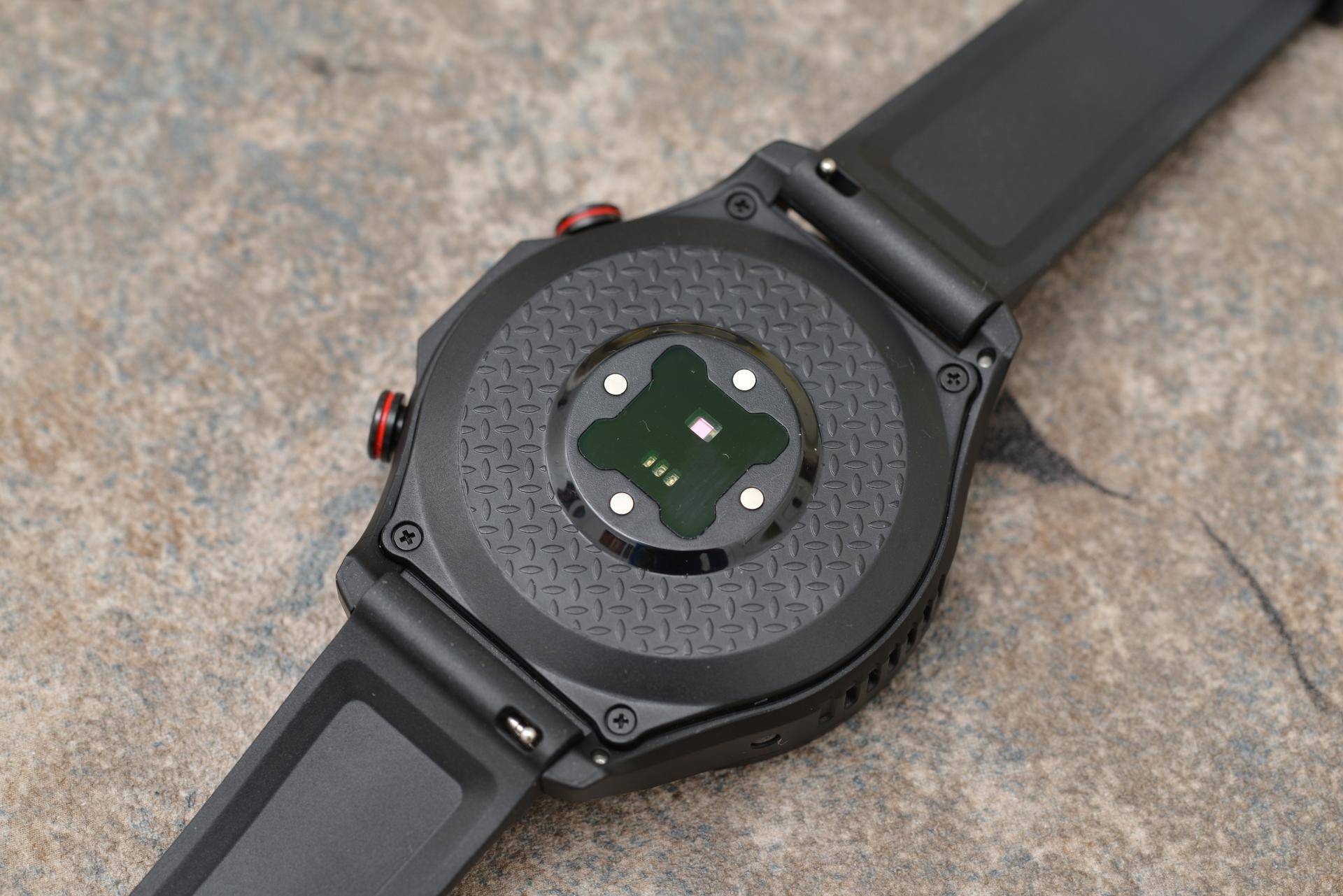 jeepfx-1黑骑士智能手表尺寸规格,jeep黑骑士智能手表最新款