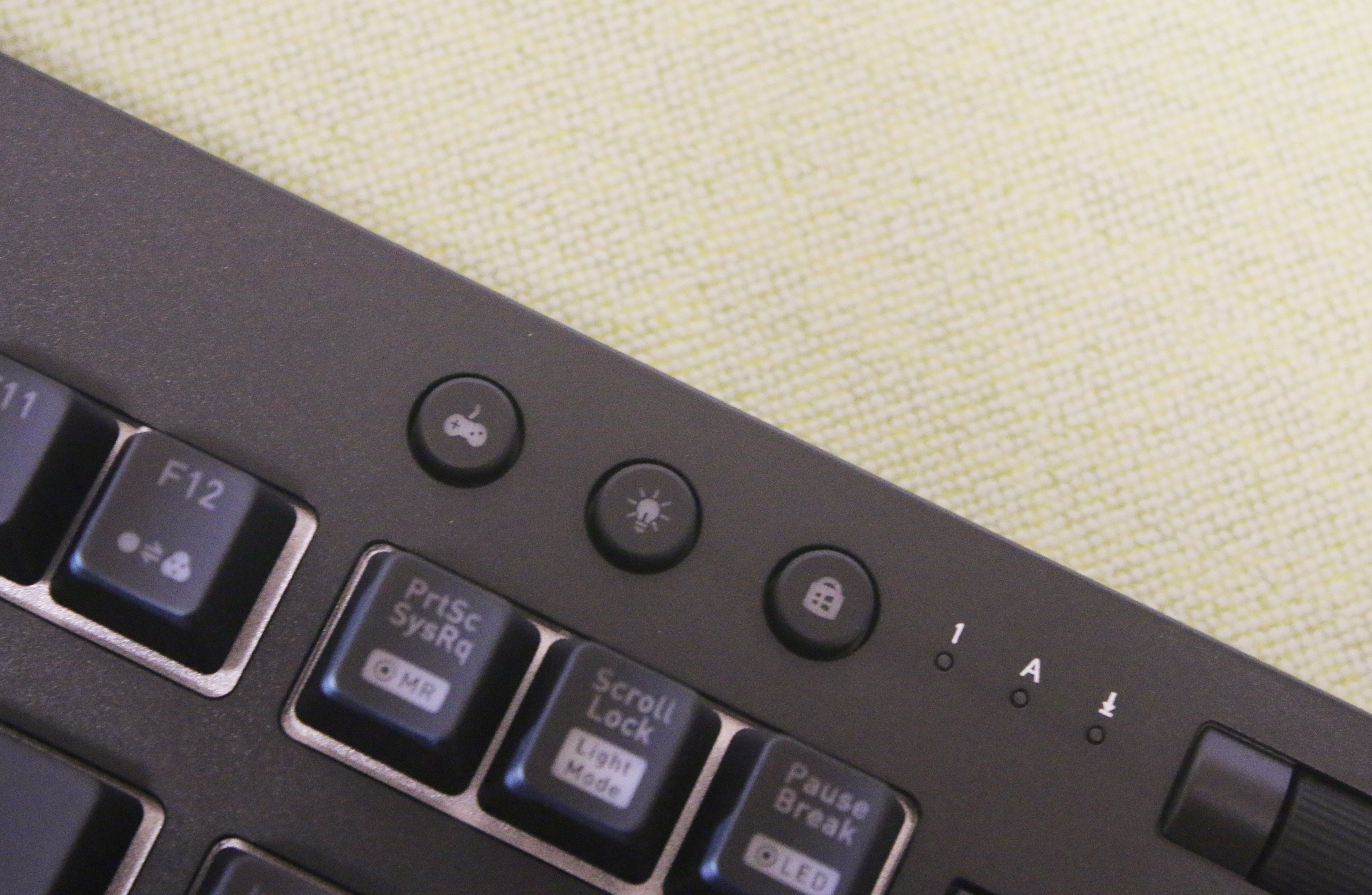 tt星脉银轴键盘,星脉x1银轴键盘