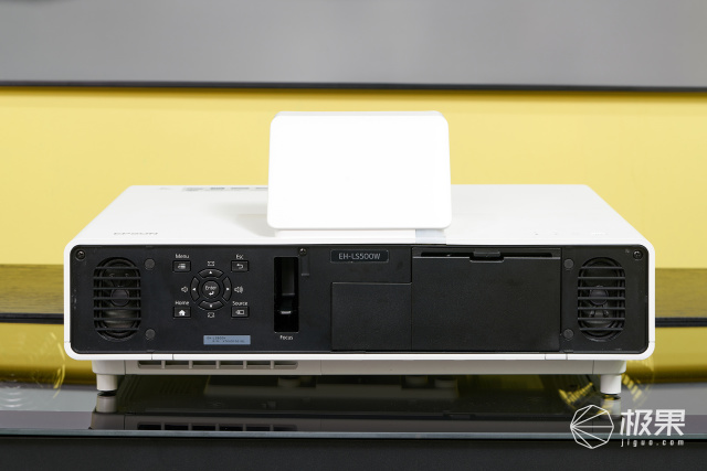 真正的无边框全屏电视机,超薄屏幕无边框电视