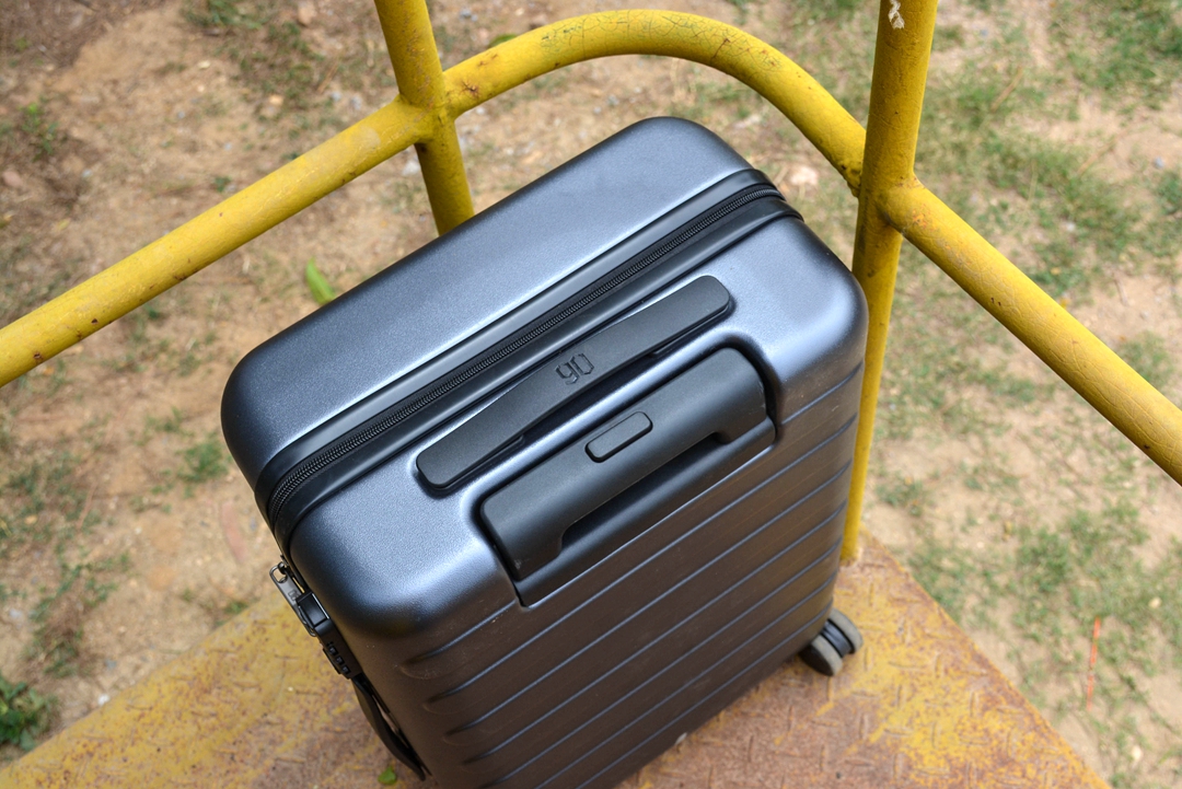 外观时尚、做工精细、体验良好，90分“七道杠”旅行箱意料之中