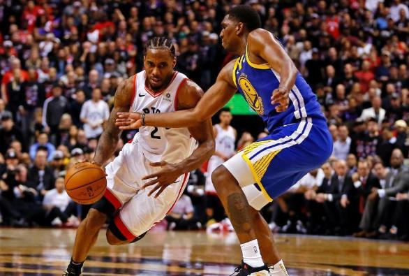 硬汉！软骨骨折仅休1场就火线复出，勇士真急了，这场将背水一战